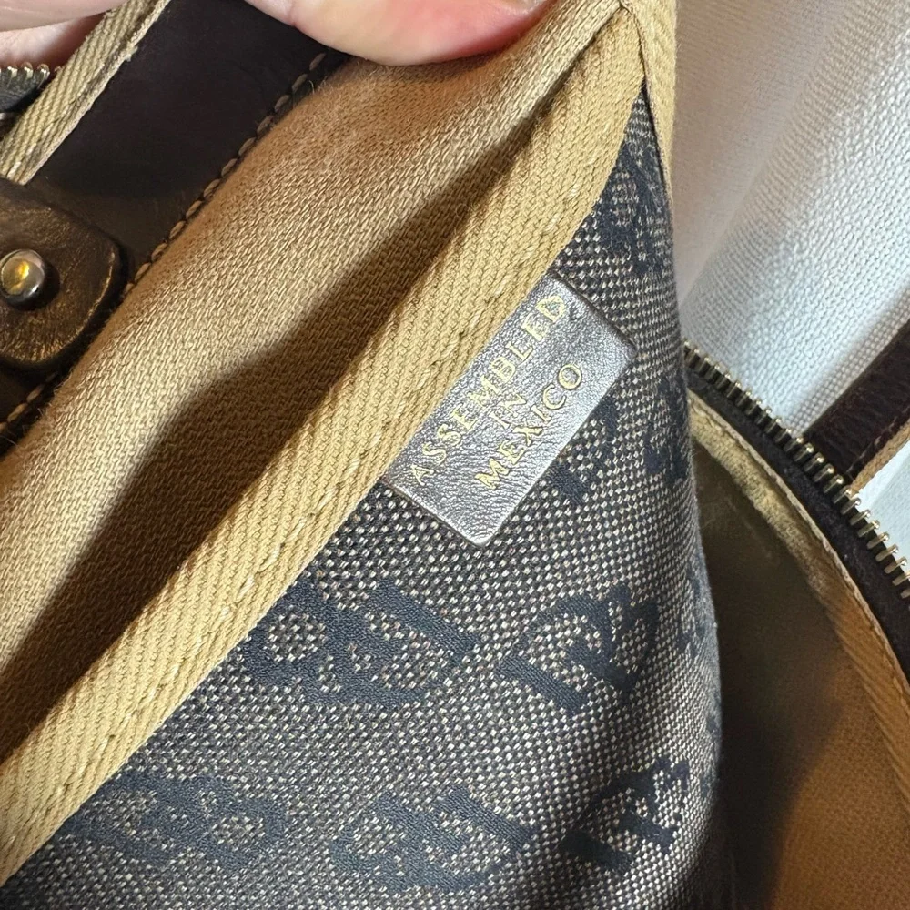 Vintage Dooney & Bourke Signature DB Purse Large Tassel Tote Y2K Brown GUC!‎
